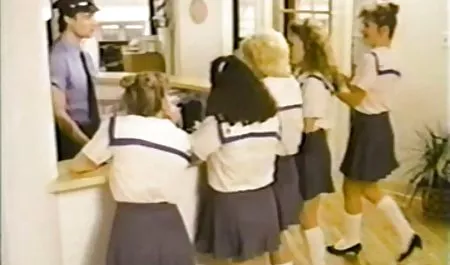 Profundo novia de esperma en el coño viejas ricas xxx apretado