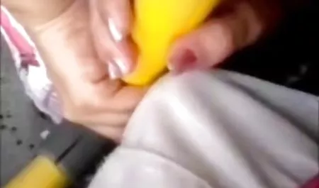 Un hombre indefenso su experimentado coño de sexo con viejas maduras una mujer en trozos de rasgado los amantes de la