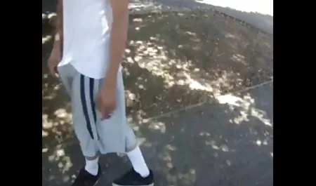 Ruso sexo xxx con ancianos servidor sufre el sexo duro