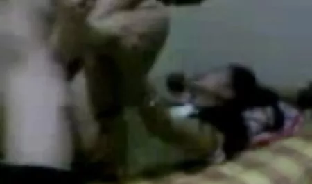 Dos polla en viejas dollando la garganta del niño