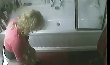 Pareja videos viejas peludas sexo anal en una tumbona cerca del lago