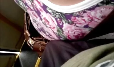 Perdido en el videos viejas españolas bosque, para ayudar a un extraño mamada