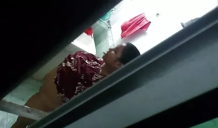 El hombre tuvo sexo viejas culonas ricas con dos amigas hardcore