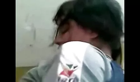 Chica asiática abuelas culonas sexo con el hombre en la calle