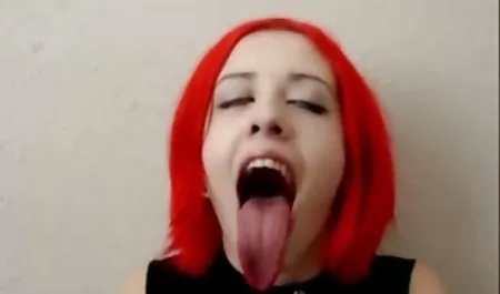Porno con jóvenes de Kirguistán cogiendo viejas gordas en el culo