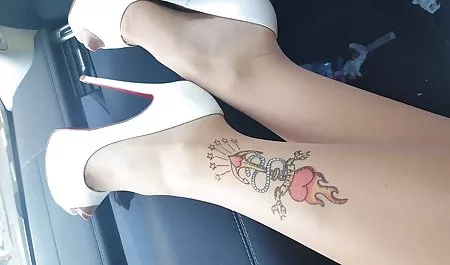 Dos negros maduros viejas peludas corriendose sexo momia en todos los agujeros