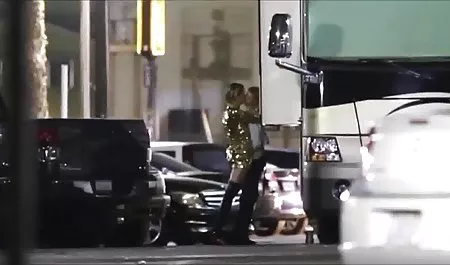 El hijo de el padre llegó tarde para castigar a su polla viejas follanfo