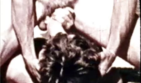 El hombre fue estimado para obtener la puntuación más alta, el sexo de la mujer viejas folla do con el amante negro