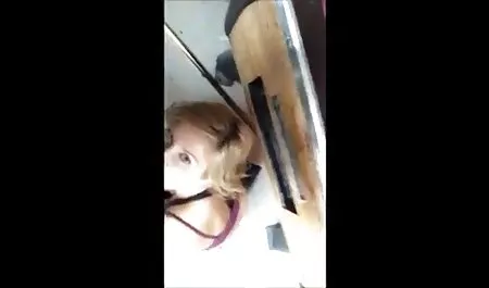 Chica rusa viejas nalgonas y chichonas se folla a midget