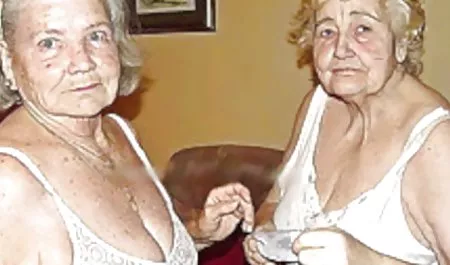 Sexo viejas fornicando en el partido