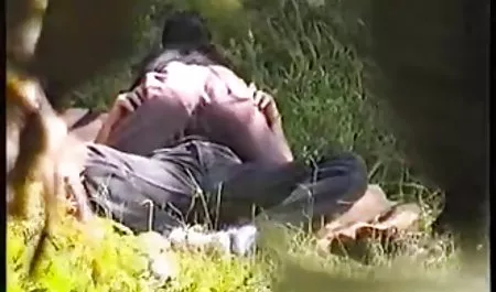 Tres maduras rubia seduce videos de abuelas peludas a hombre
