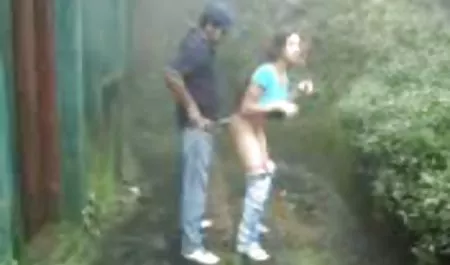 En serio, estoy caído a viejas hermosas cogiendo la invitación