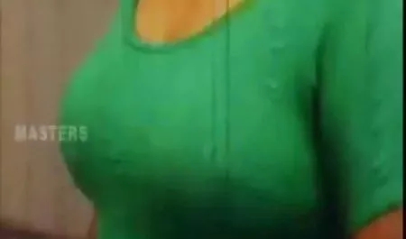Sexy morena traído el tipo abuelas españolas desnudas de orgasmo