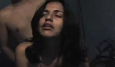 Linda novia videos de viejas culiando compartir la polla de su dos